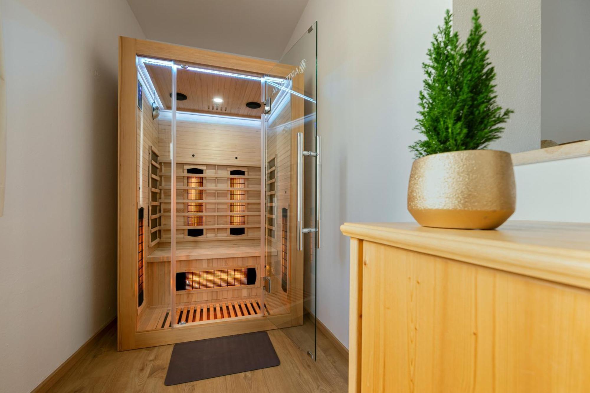 Alphatauern Health - Adults Only 15 4*